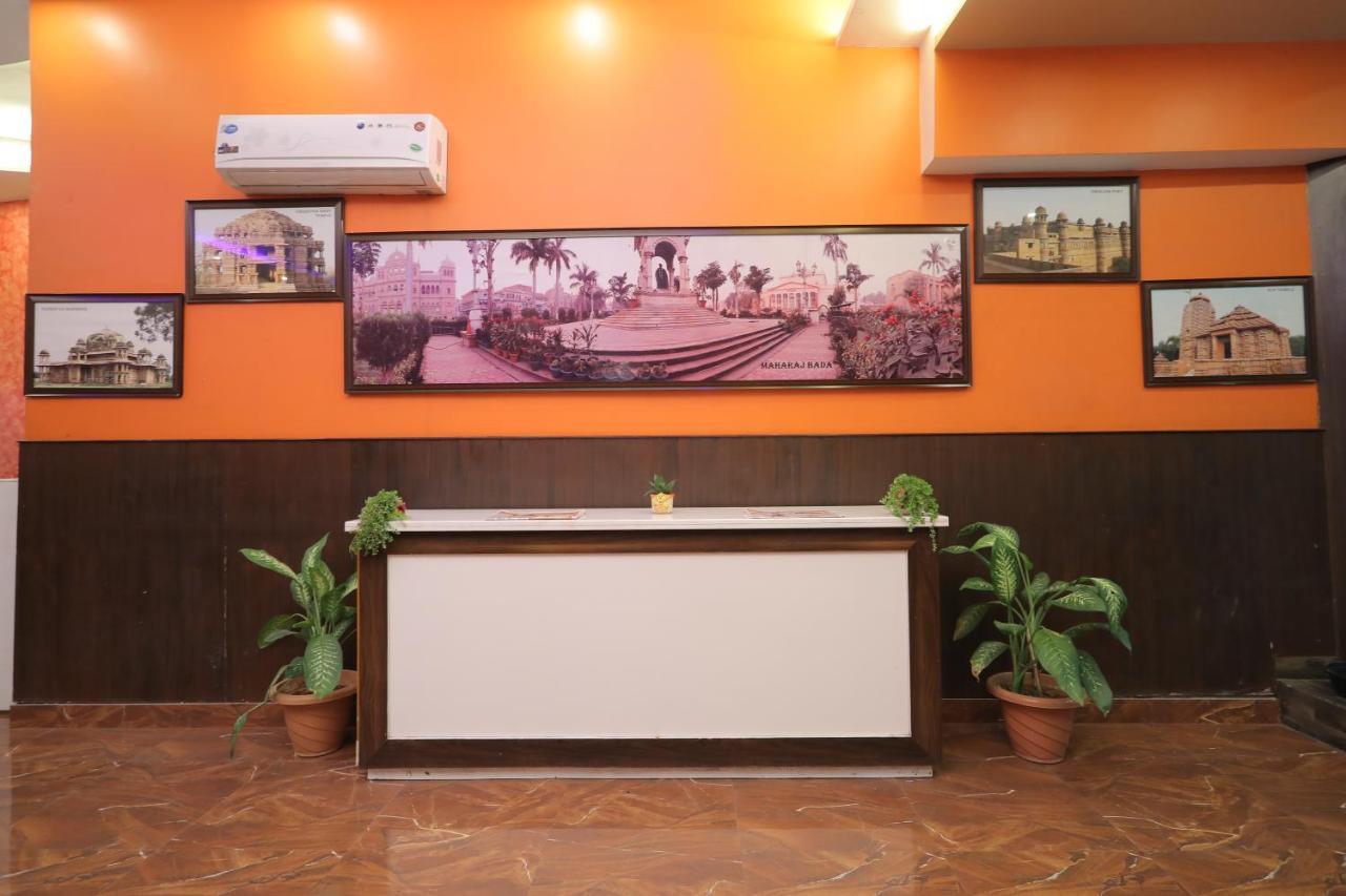 Hotel Vivek Continental Gwalior Exterior foto