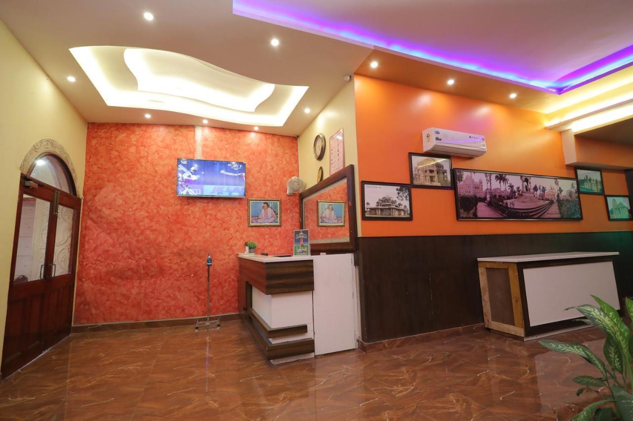 Hotel Vivek Continental Gwalior Exterior foto